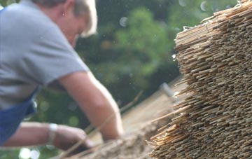 professional Groes Lwyd thatchers